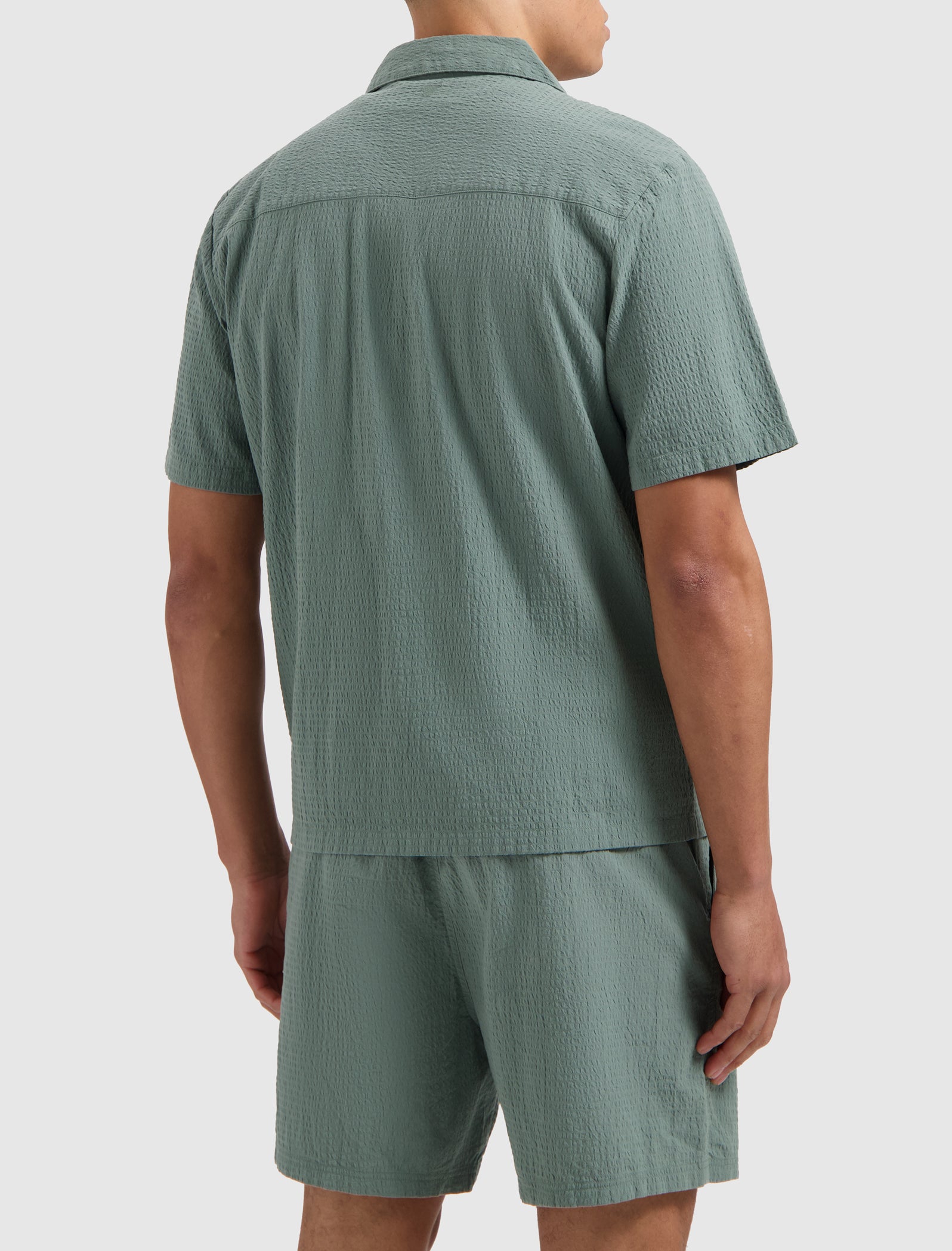 Pure Path Short Sleeve Seersucker Shirt- Faded Green