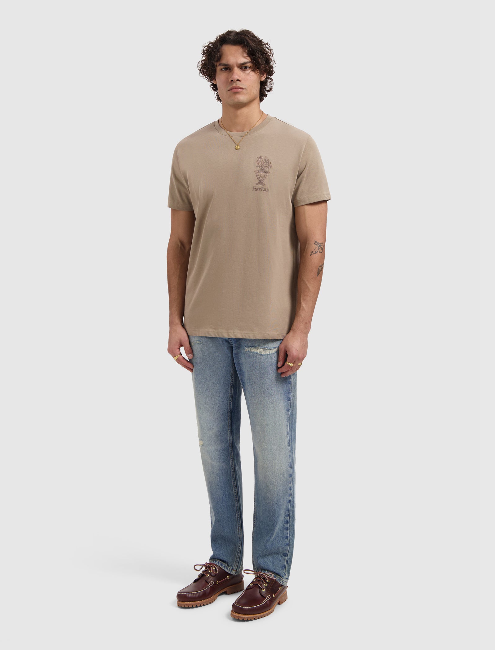 Pure Path Embroidered Vase T-shirt - Taupe