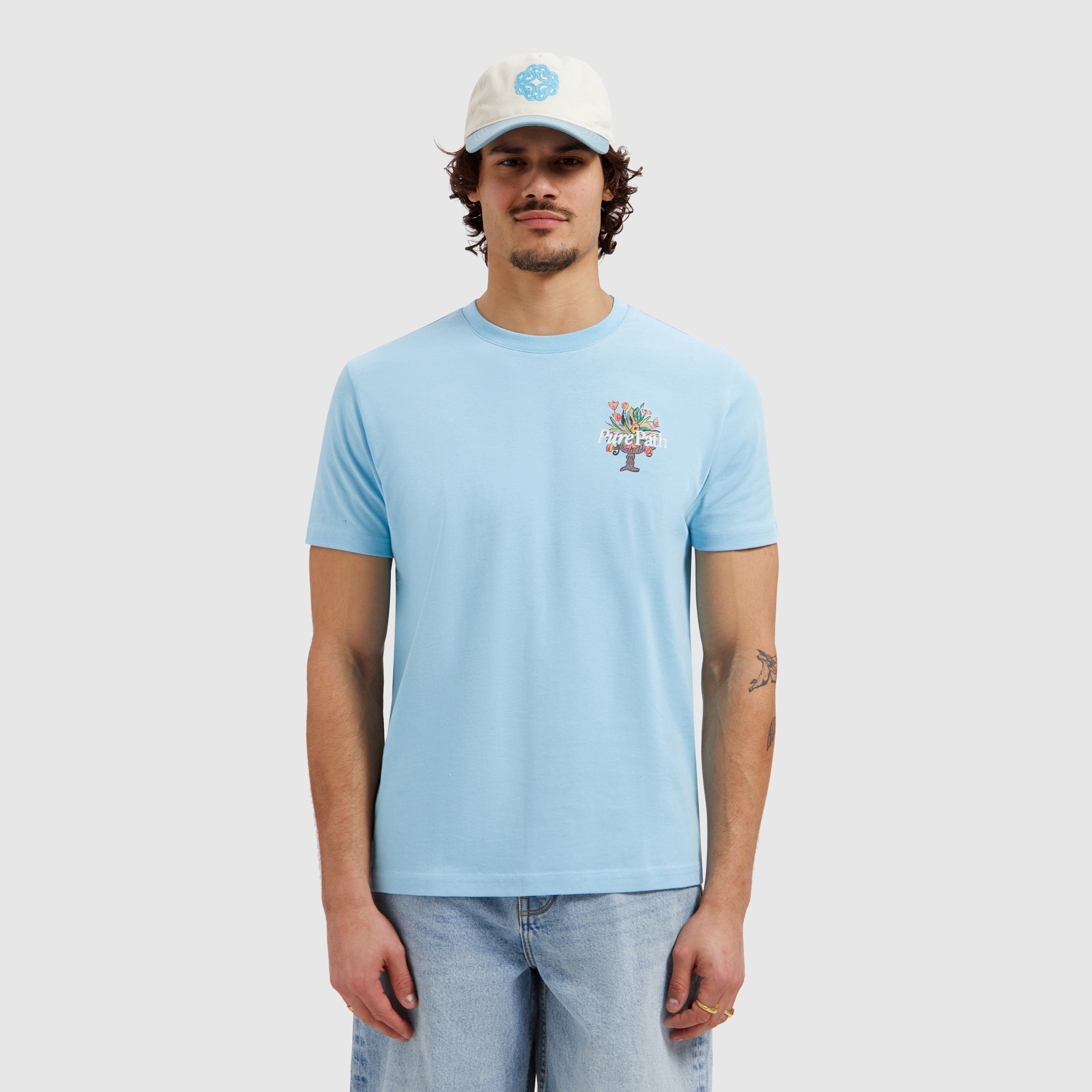 Pure Path Flower Vase T-shirt - Sky Blue
