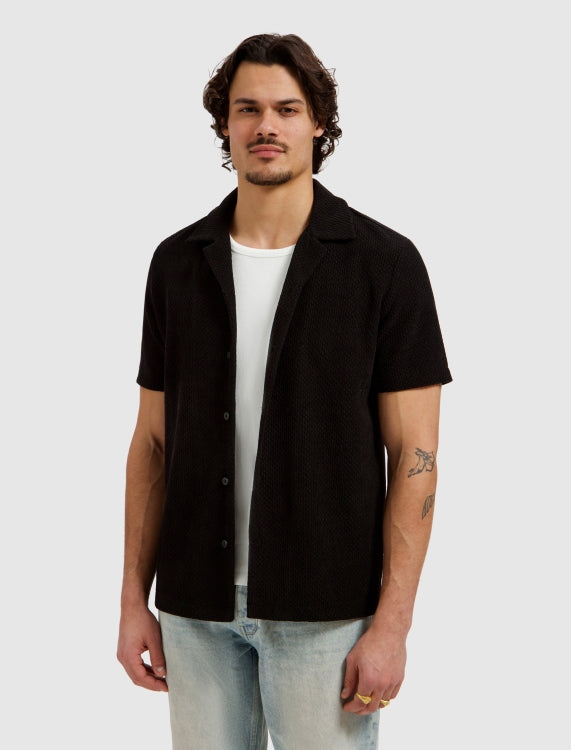 Pure Path Honeycomb Shortsleeve Shirt - Black