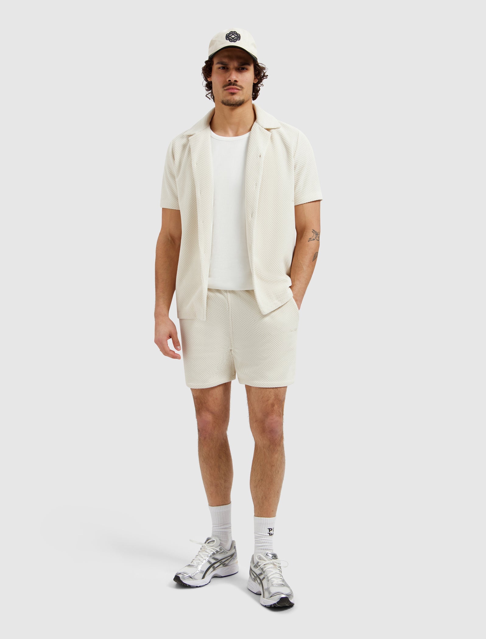 Pure Path Honeycomb Shorts - Ecru