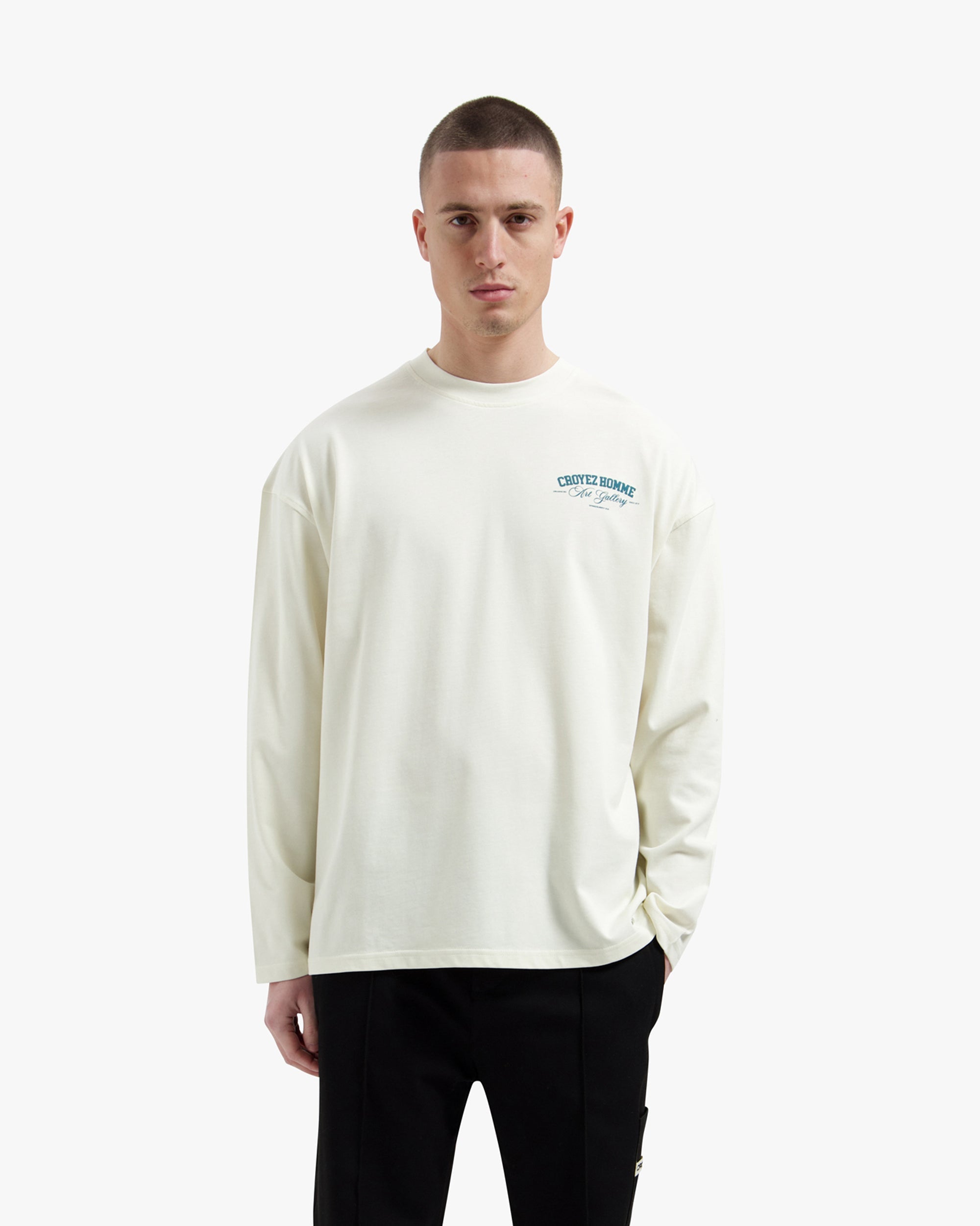 Croyez Art Gallery Longsleeve- Off-White