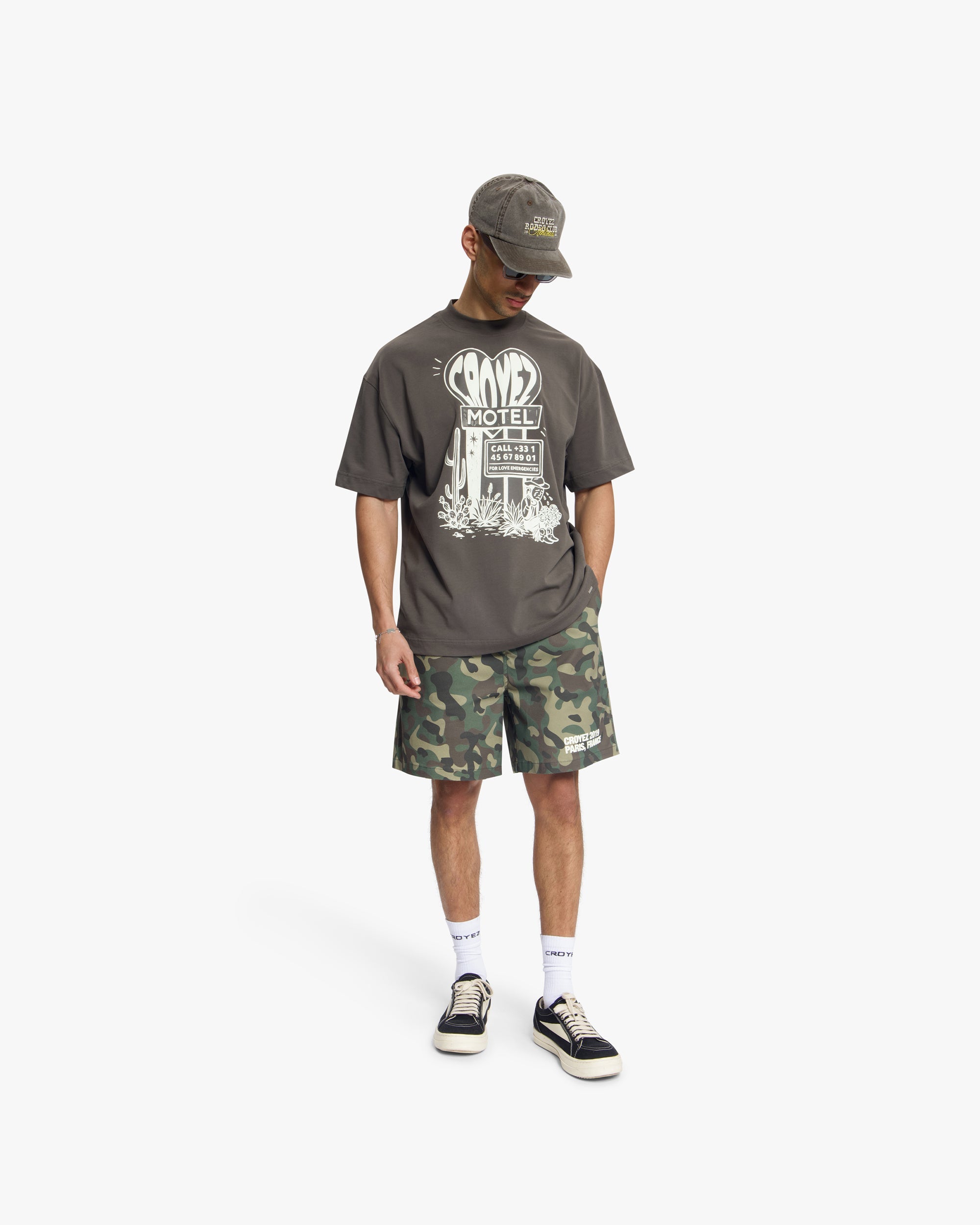 Croyez Motel T-Shirt- Washed Brown