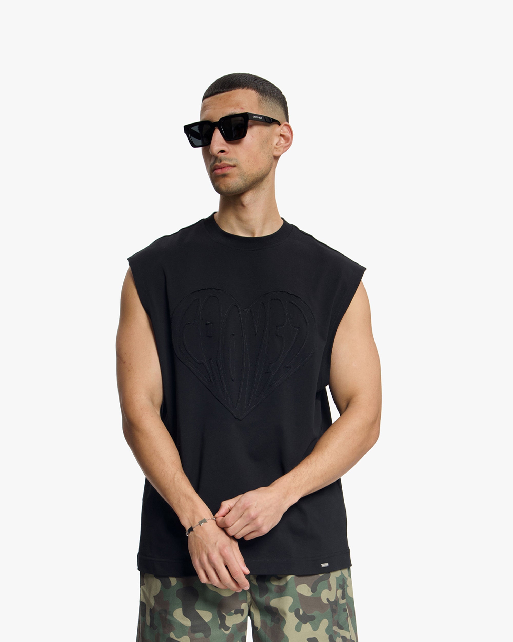 Croyez Cutout Heart Sleeveless T-Shirt- Black