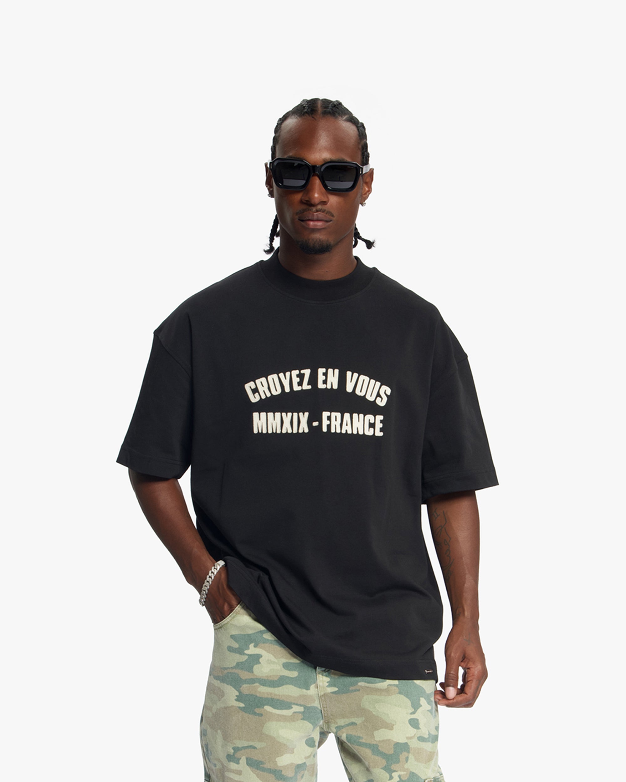 Croyez Applique T-Shirt- Black