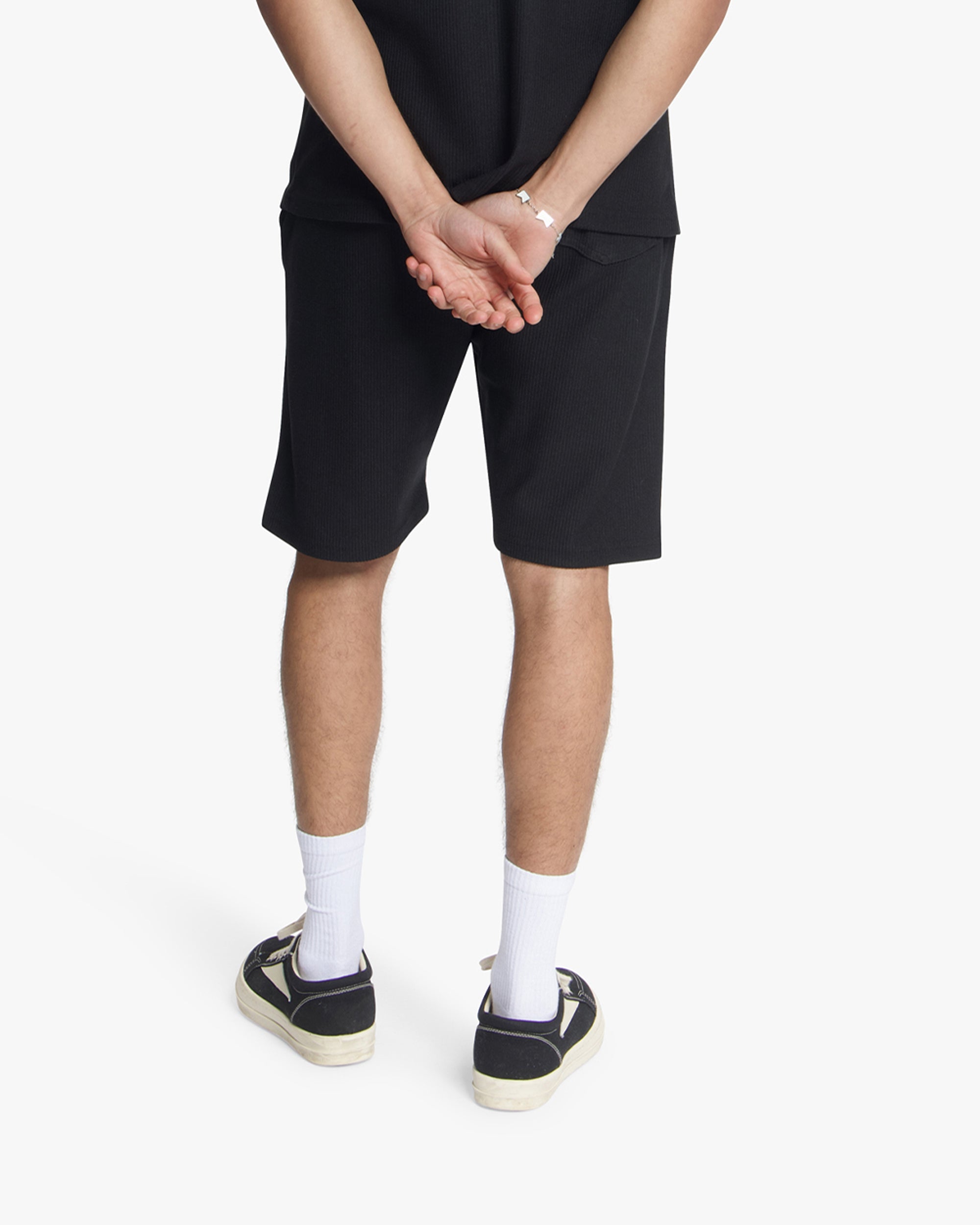 Croyez Plisse Shorts- Black