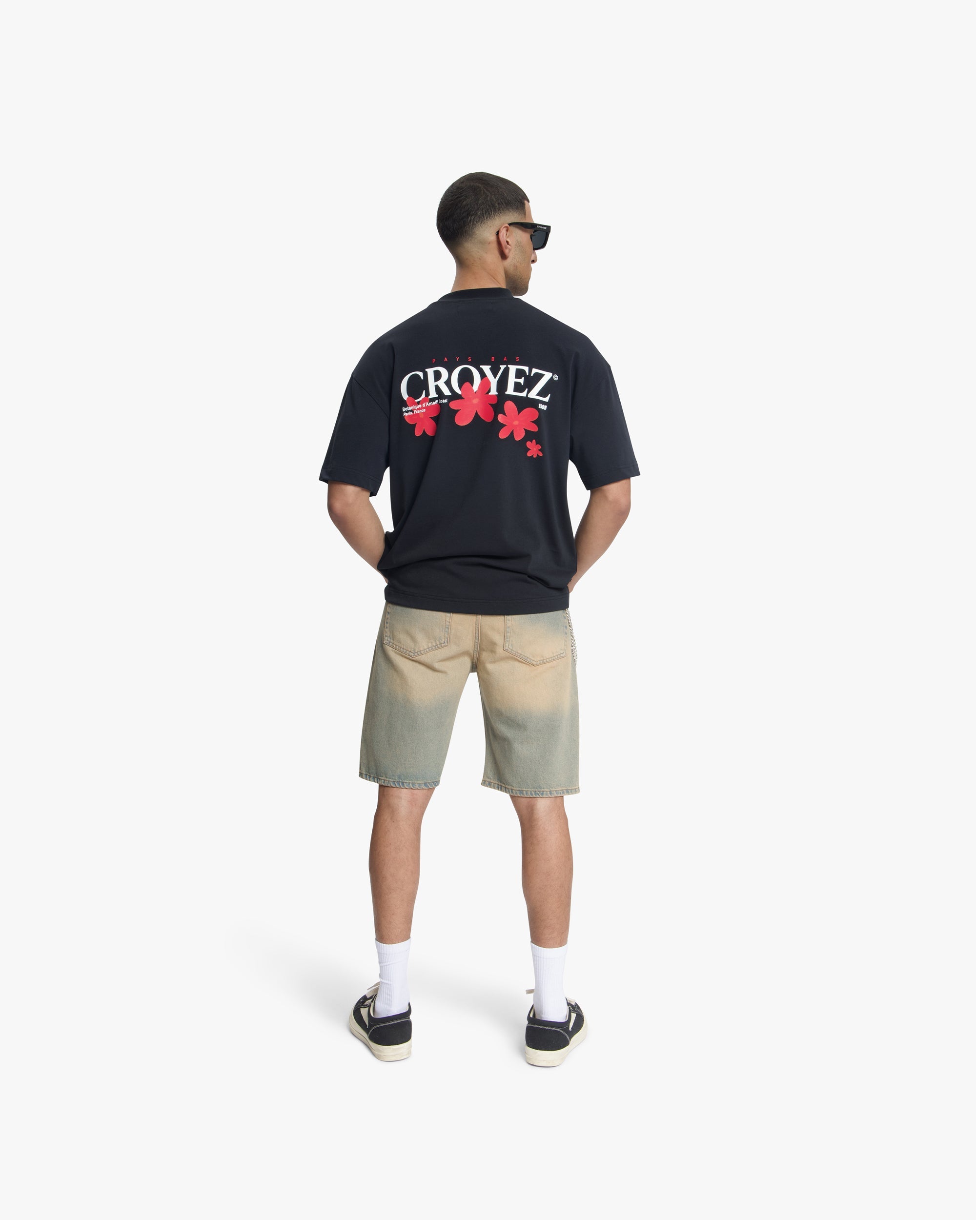 Croyez Botanique T-Shirt- Black/Red