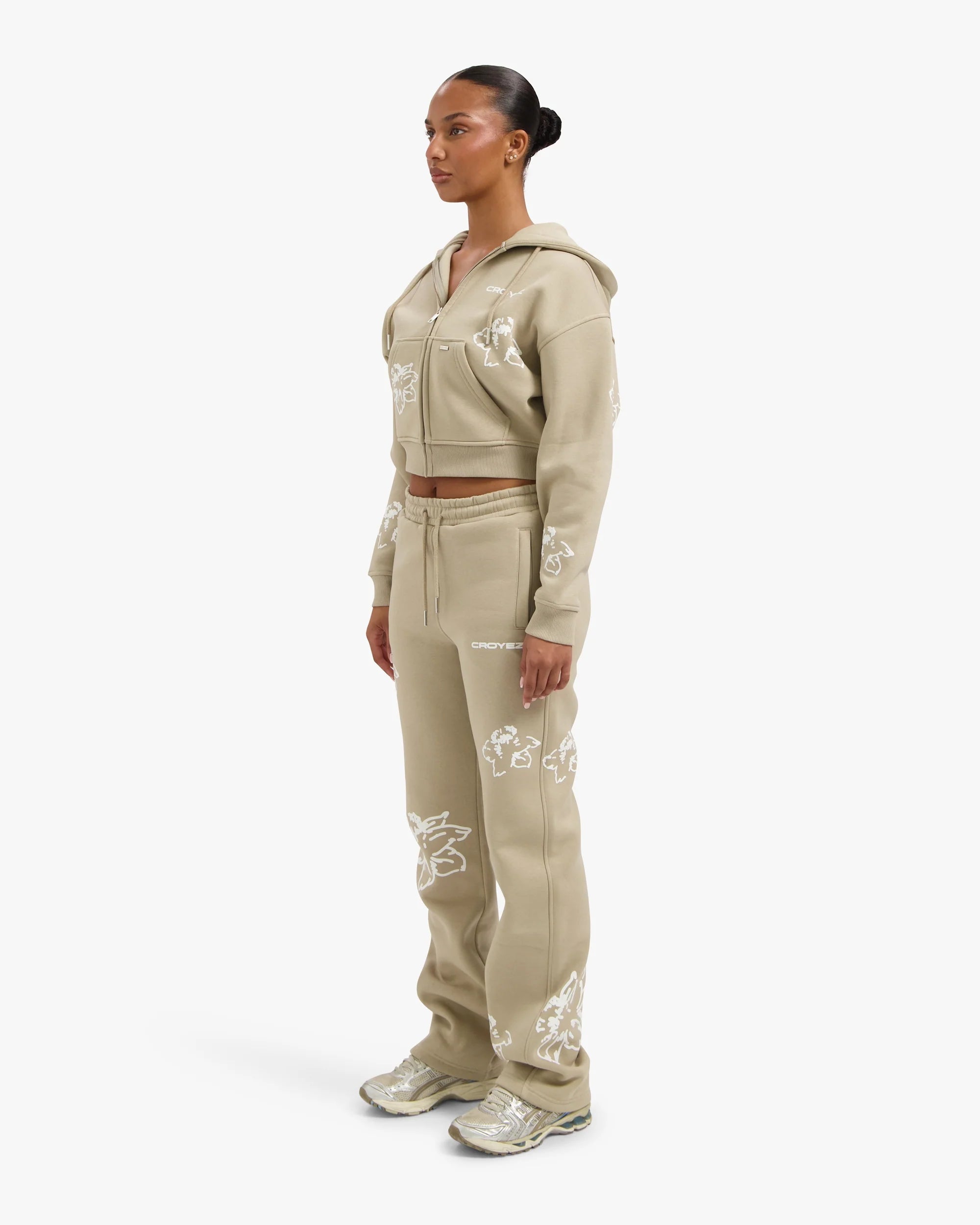Croyez Women Flower Straight Leg Sweatpants- Sand