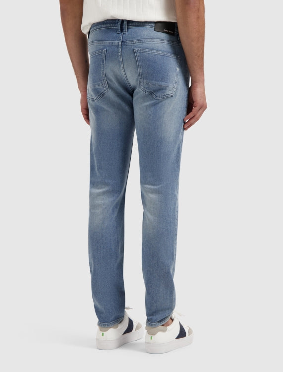 The Ryan W1647 Slim Fit Jeans - Denim Mid Blue