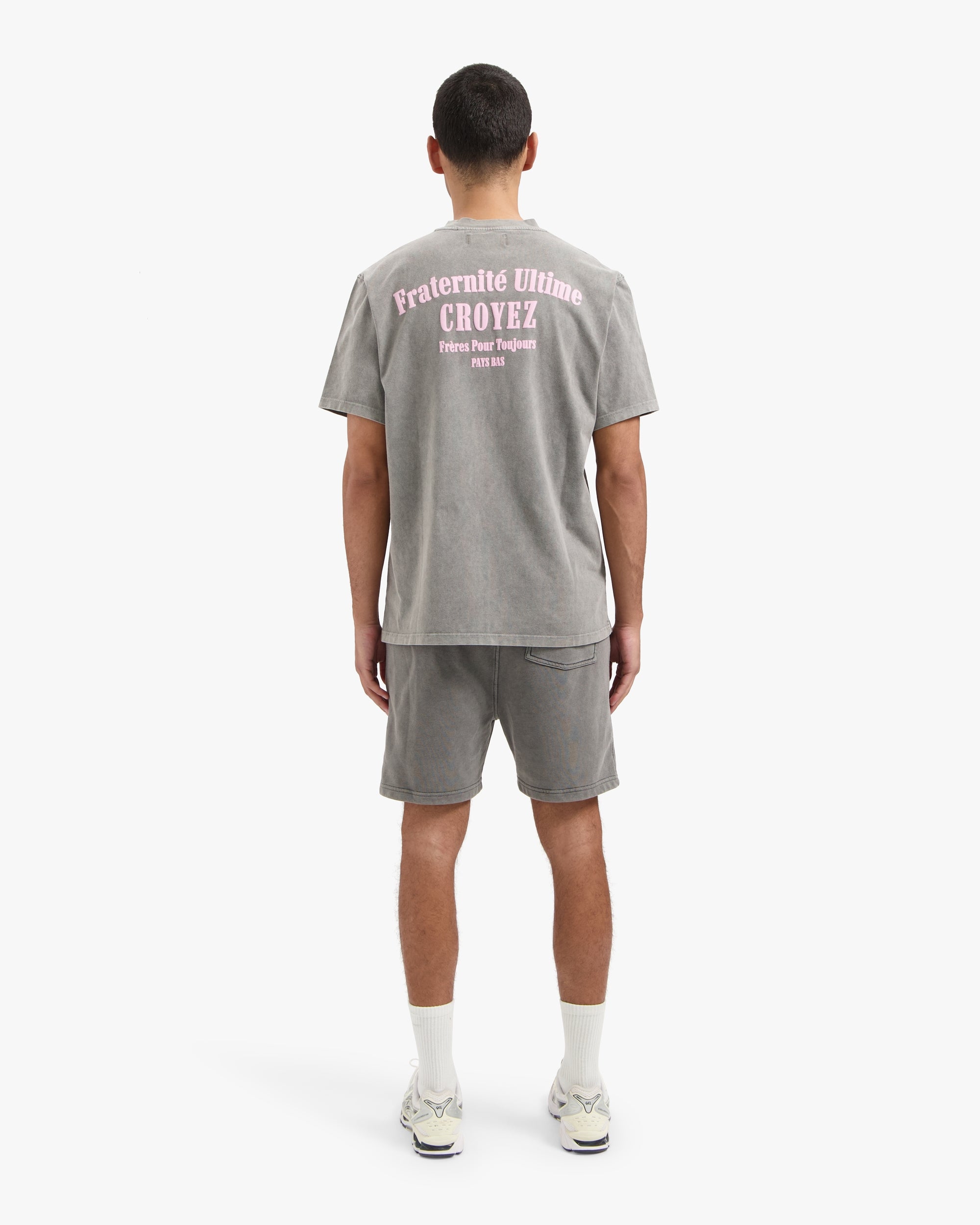 Croyez Fraternité Short- Acid Wash