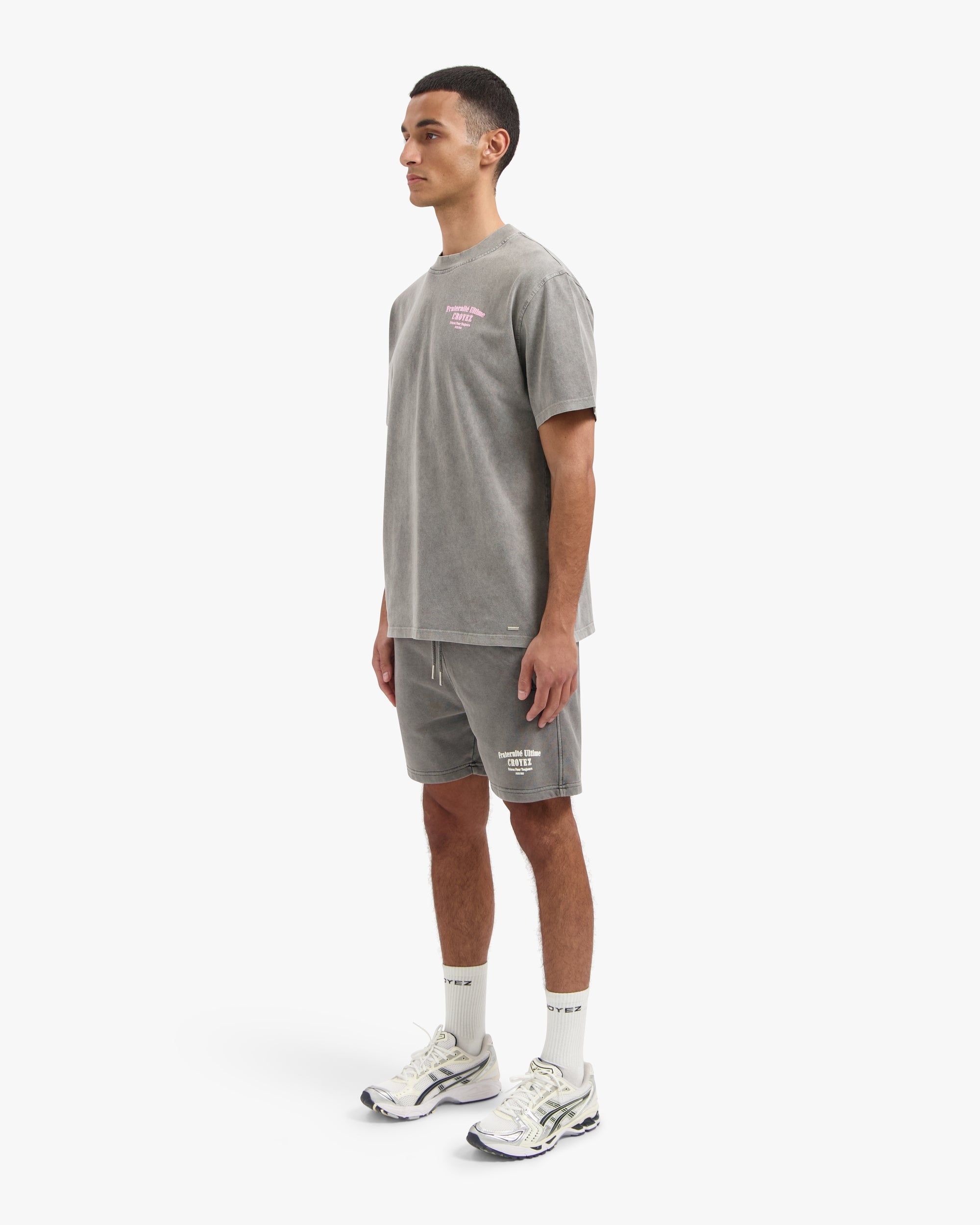 Croyez Fraternité Short- Acid Wash