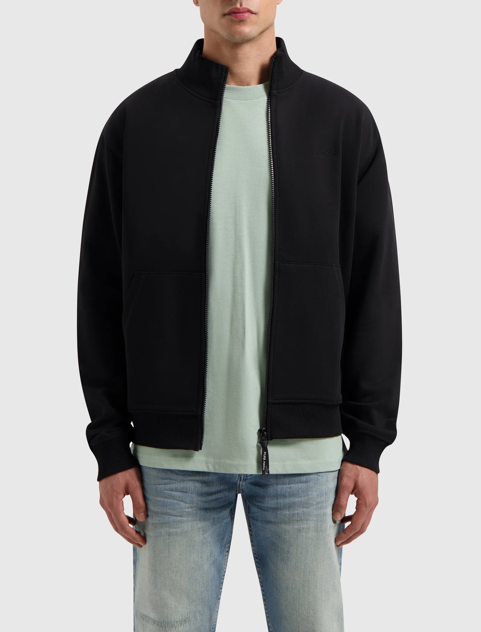 Pure path Stand-Up Collar Zip Sweater Black