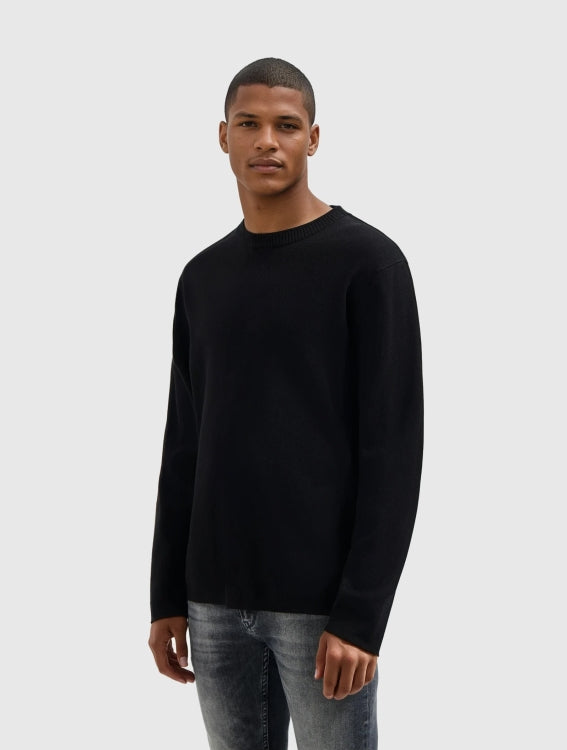 Pure Path Heavy Knit Sweater- Black