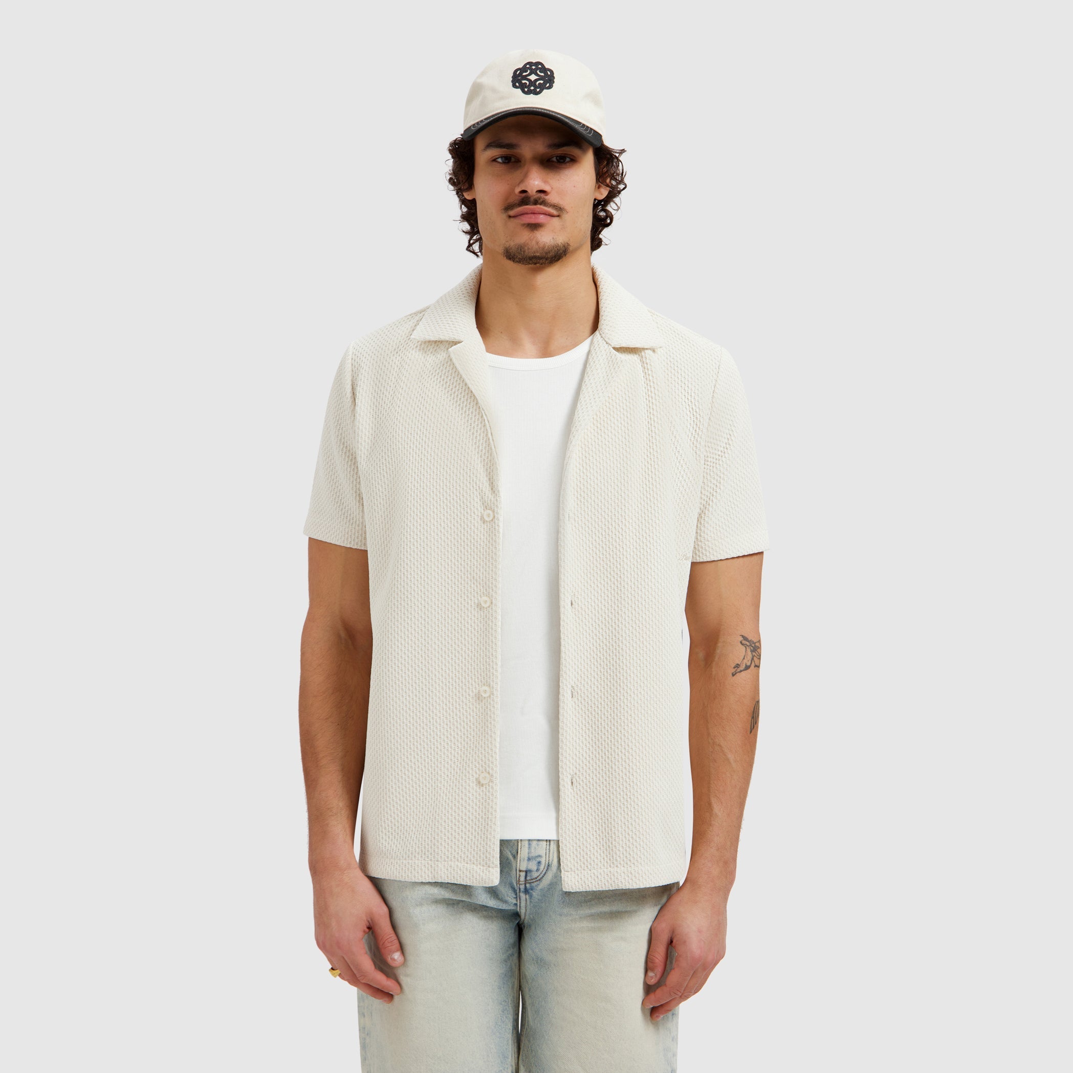 Pure Path Honeycomb Shortsleeve Shirt - Ecru