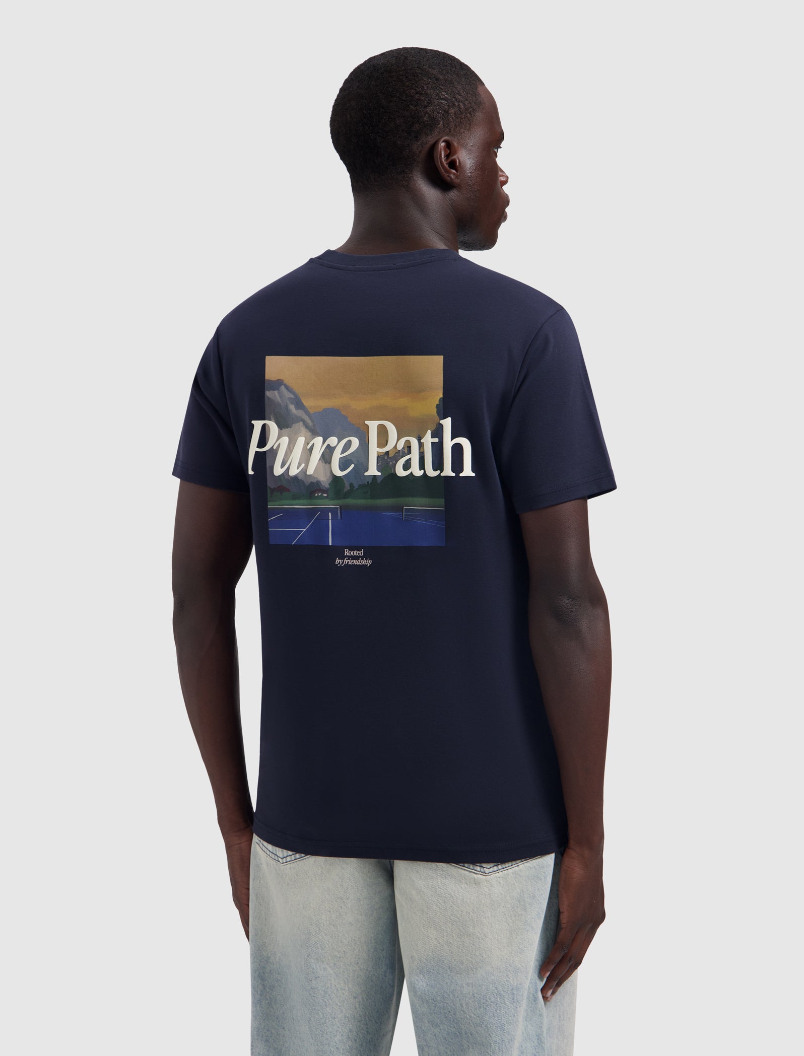 Pure Path Landscape View T-shirt- Dark Navy