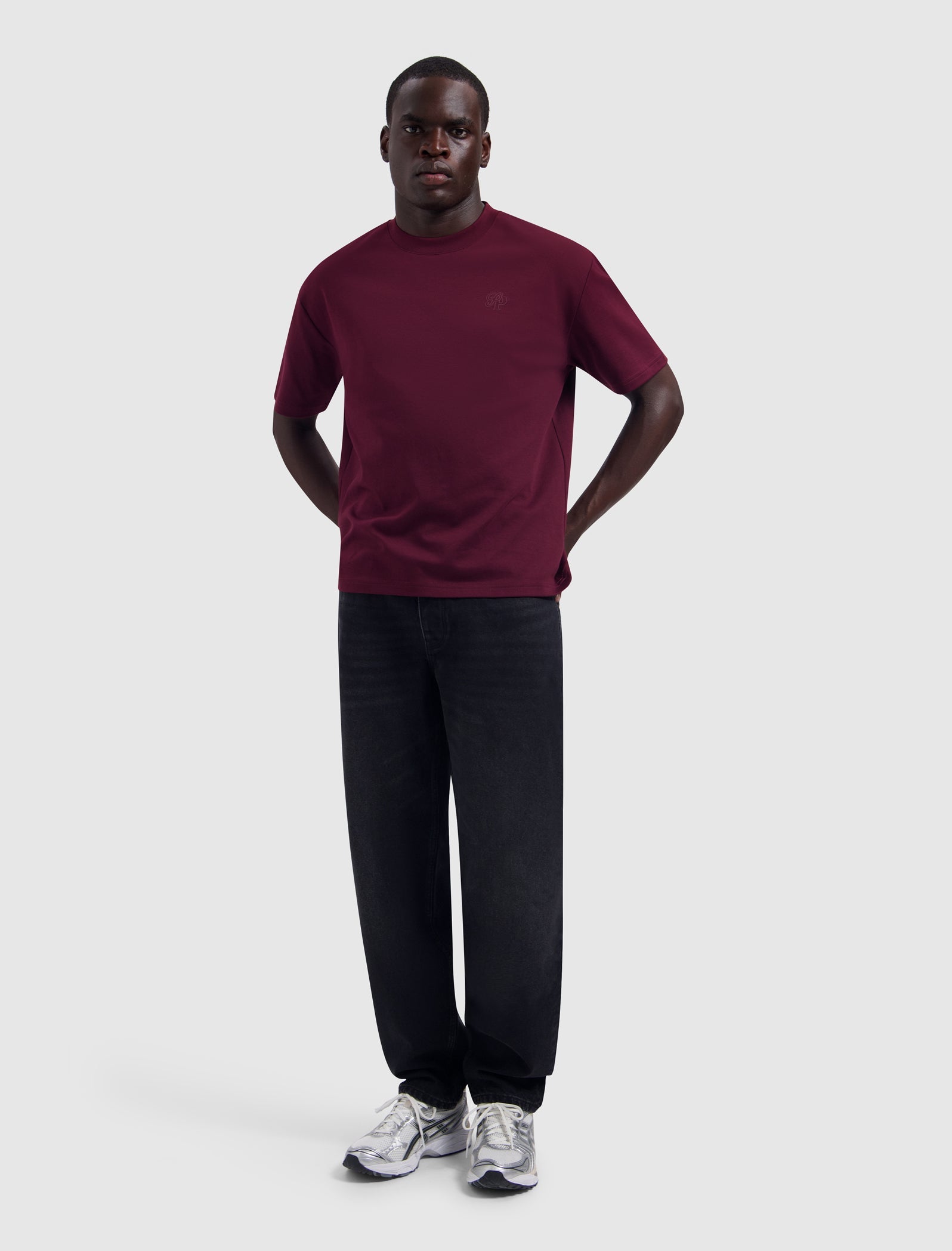 Pure Path Essential Initials T-shirt- Wine Red