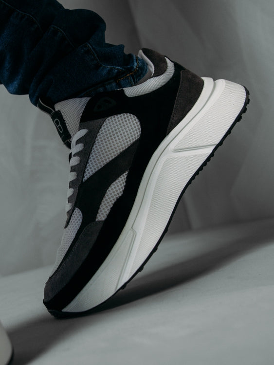 AB Lifestyle Evo Runner- White/Black