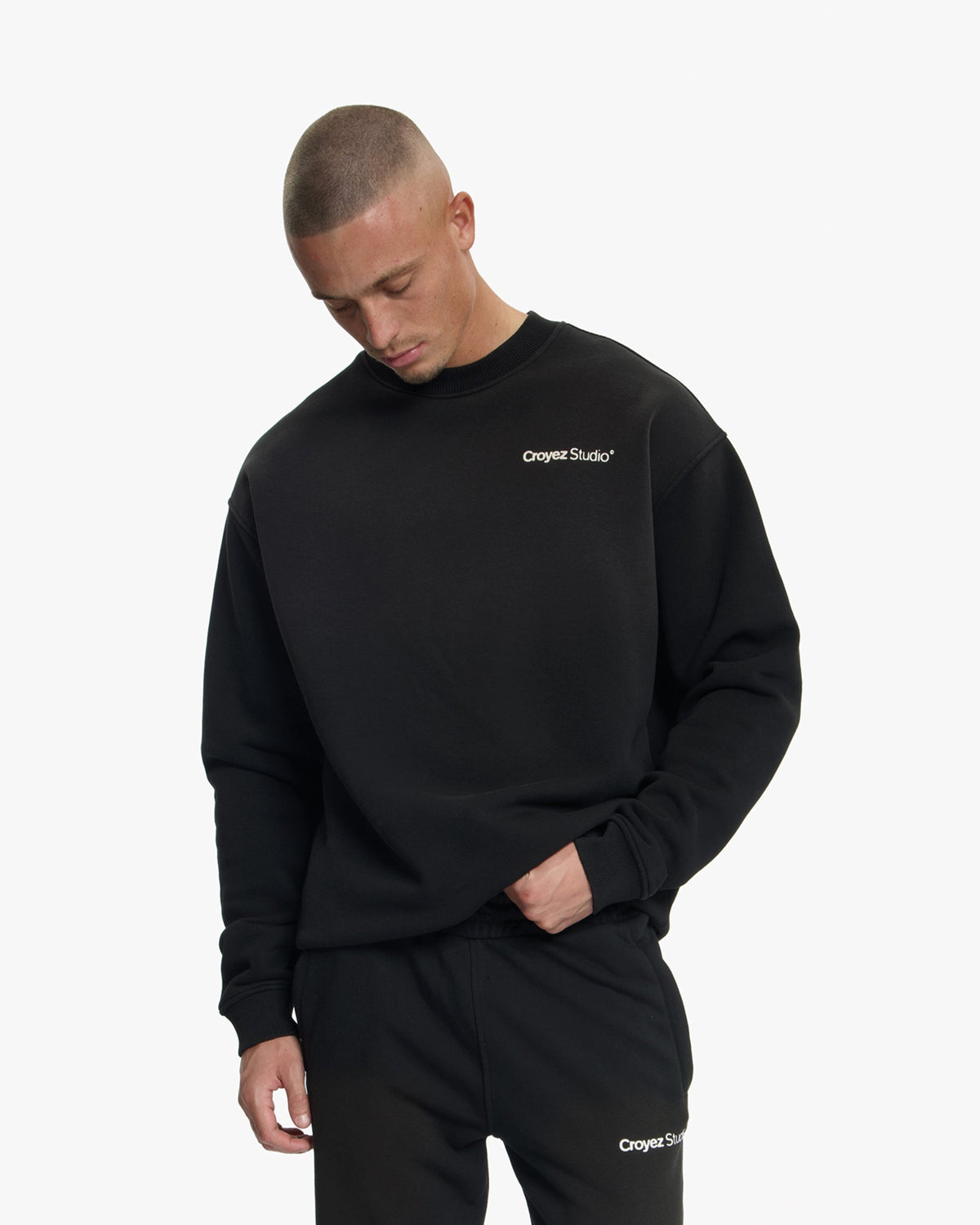 Croyez Studio Faded Sweater- Black