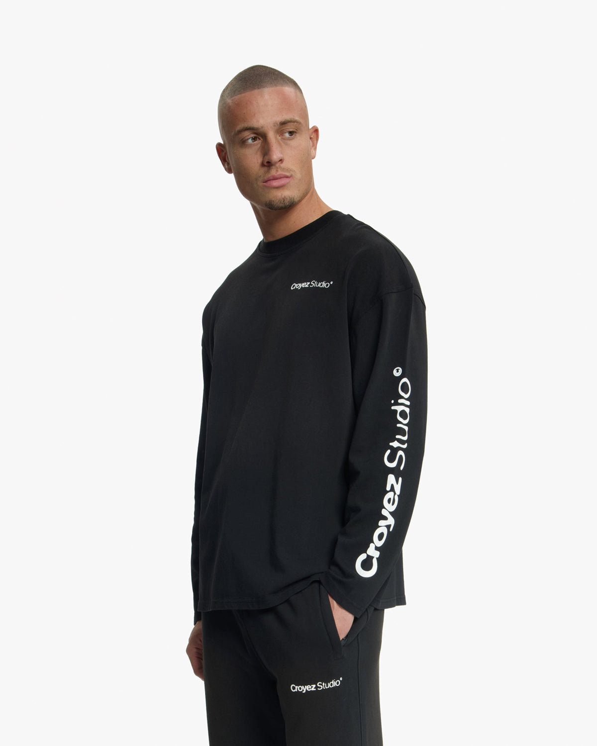 Croyez Studio Faded Longsleeve T-Shirt- Black