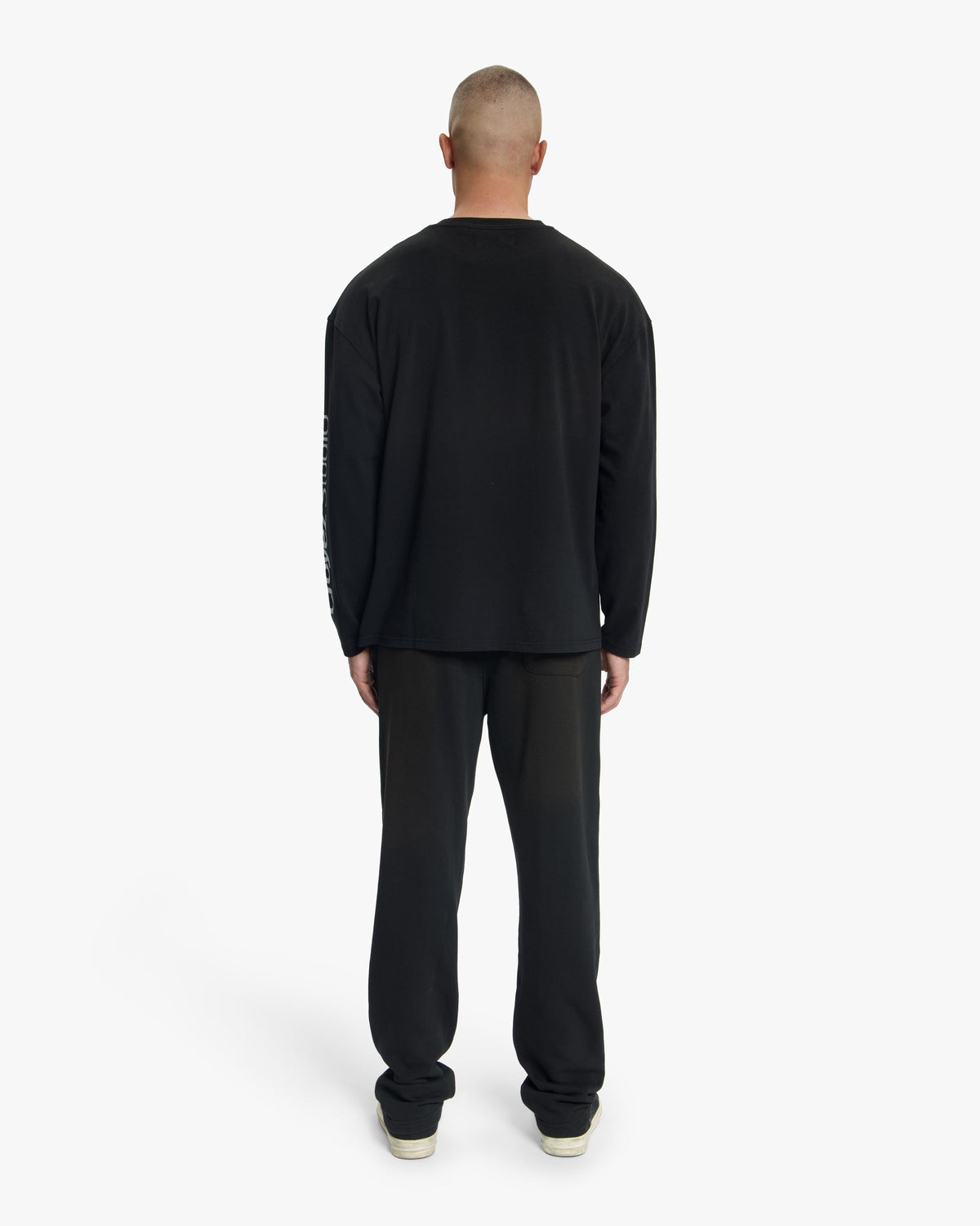 Croyez Studio Faded Longsleeve T-Shirt- Black
