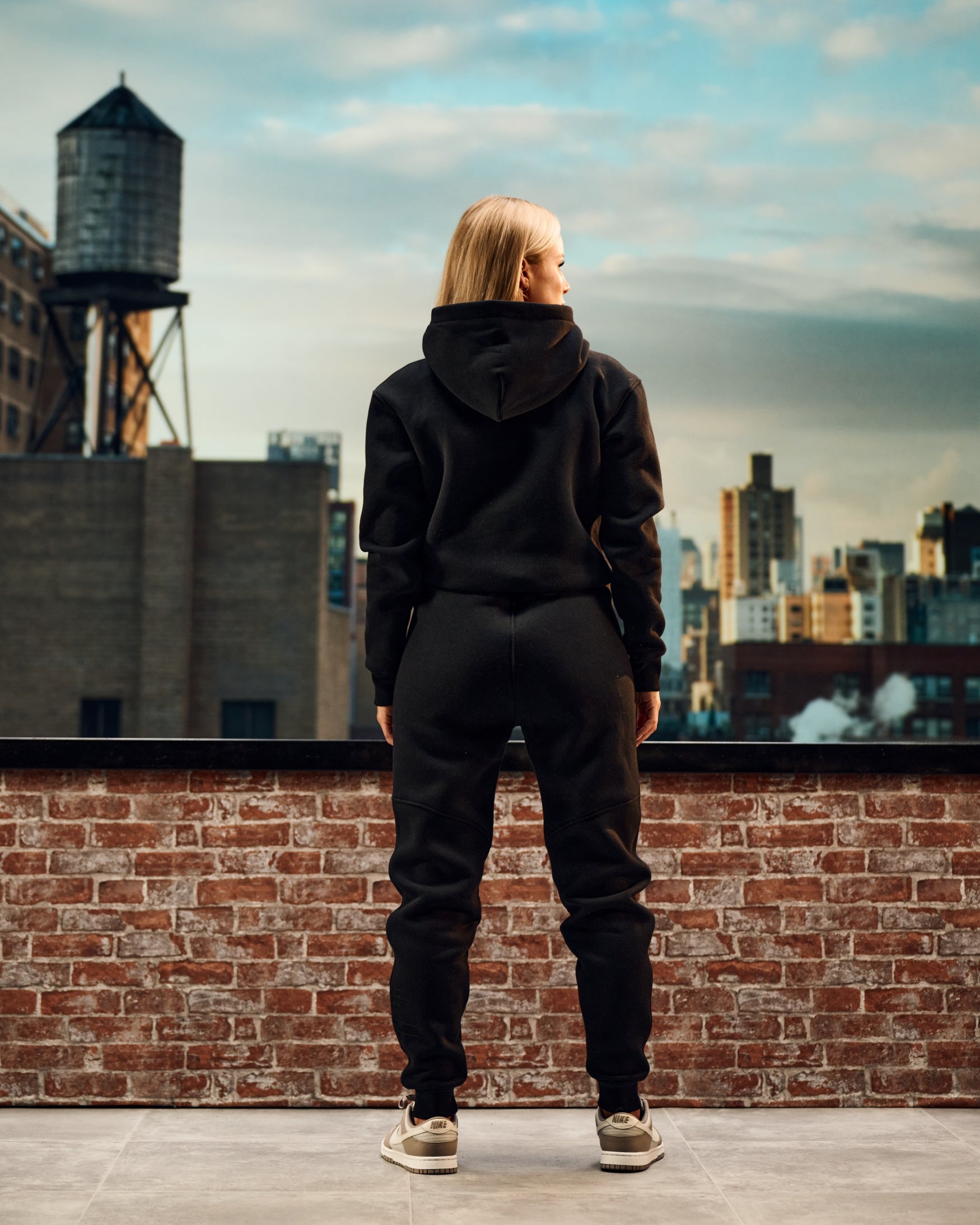 Malelions Dames Essential Sweatpants- Black