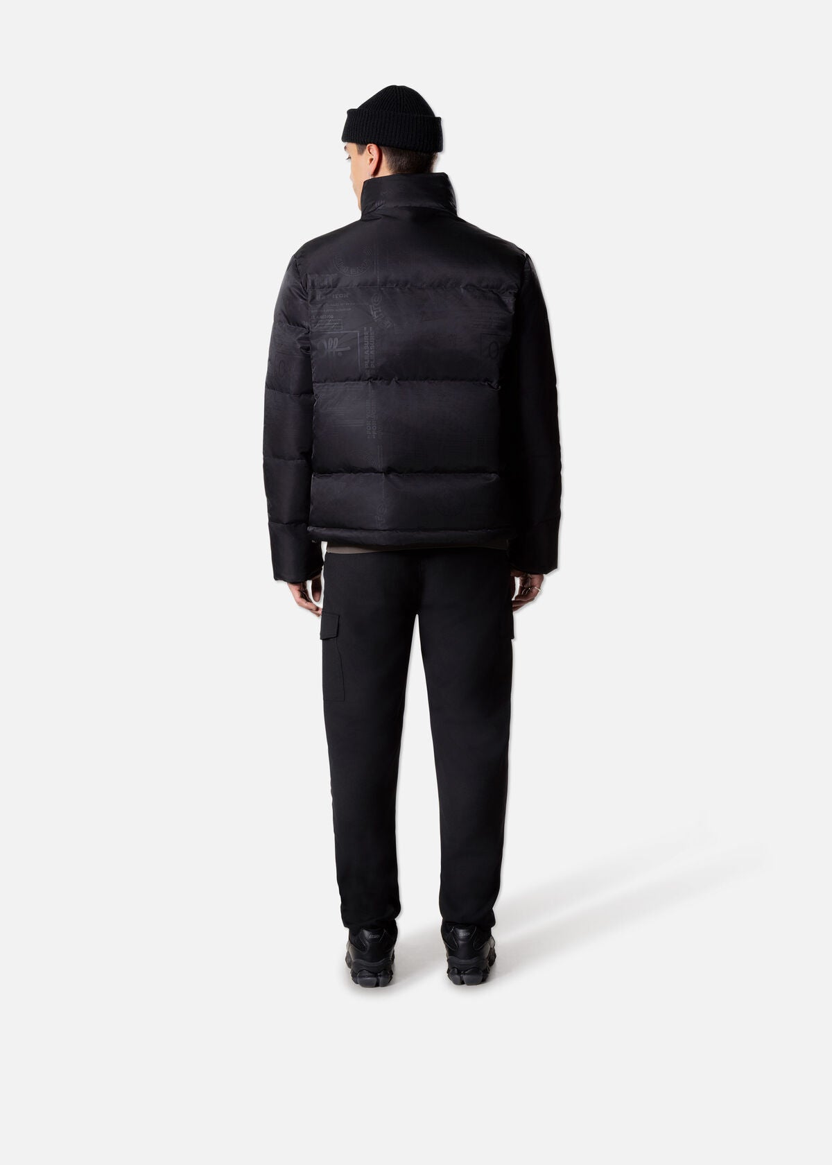 Off The Pitch Printed Puffer- Black