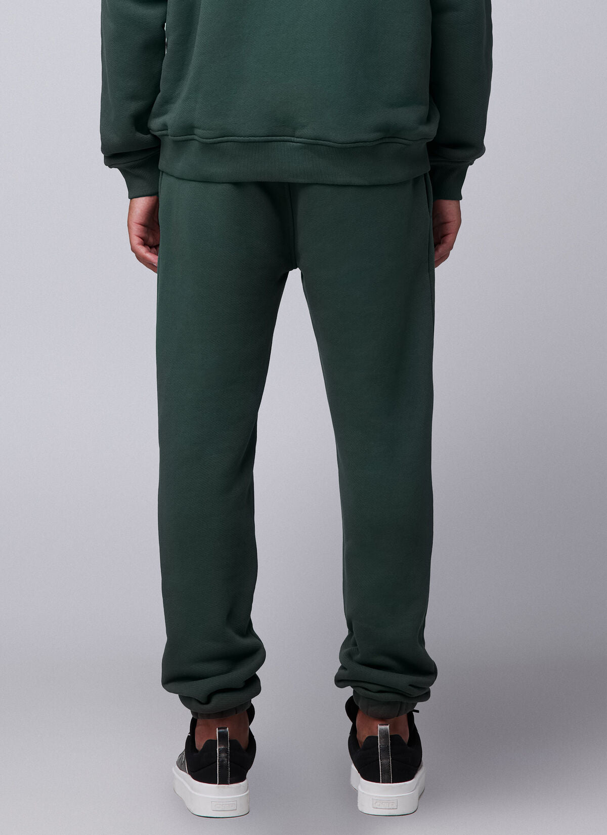 Off The Pitch Wardrobe Essentials Sweatpants- Forrest Green