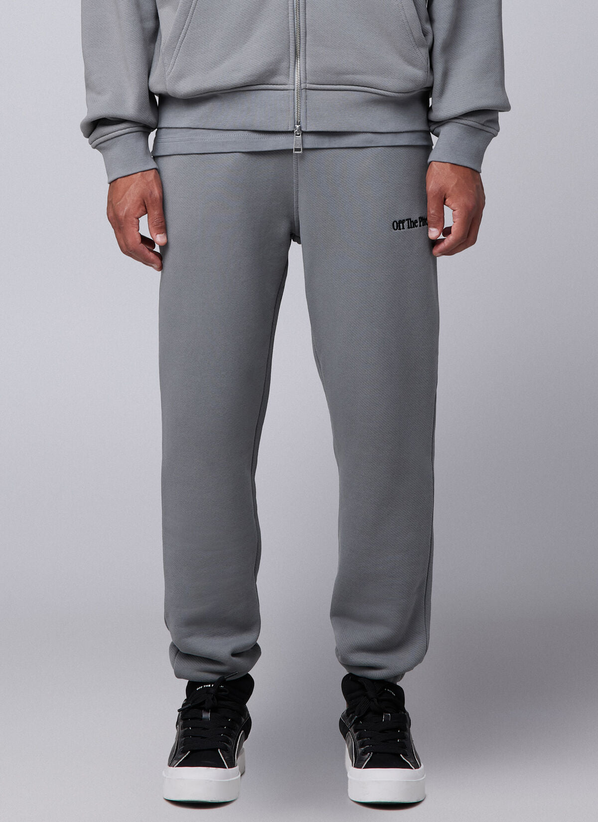 Off The Pitch Wardrobe Essentials Sweatpants- Ultimate Grey