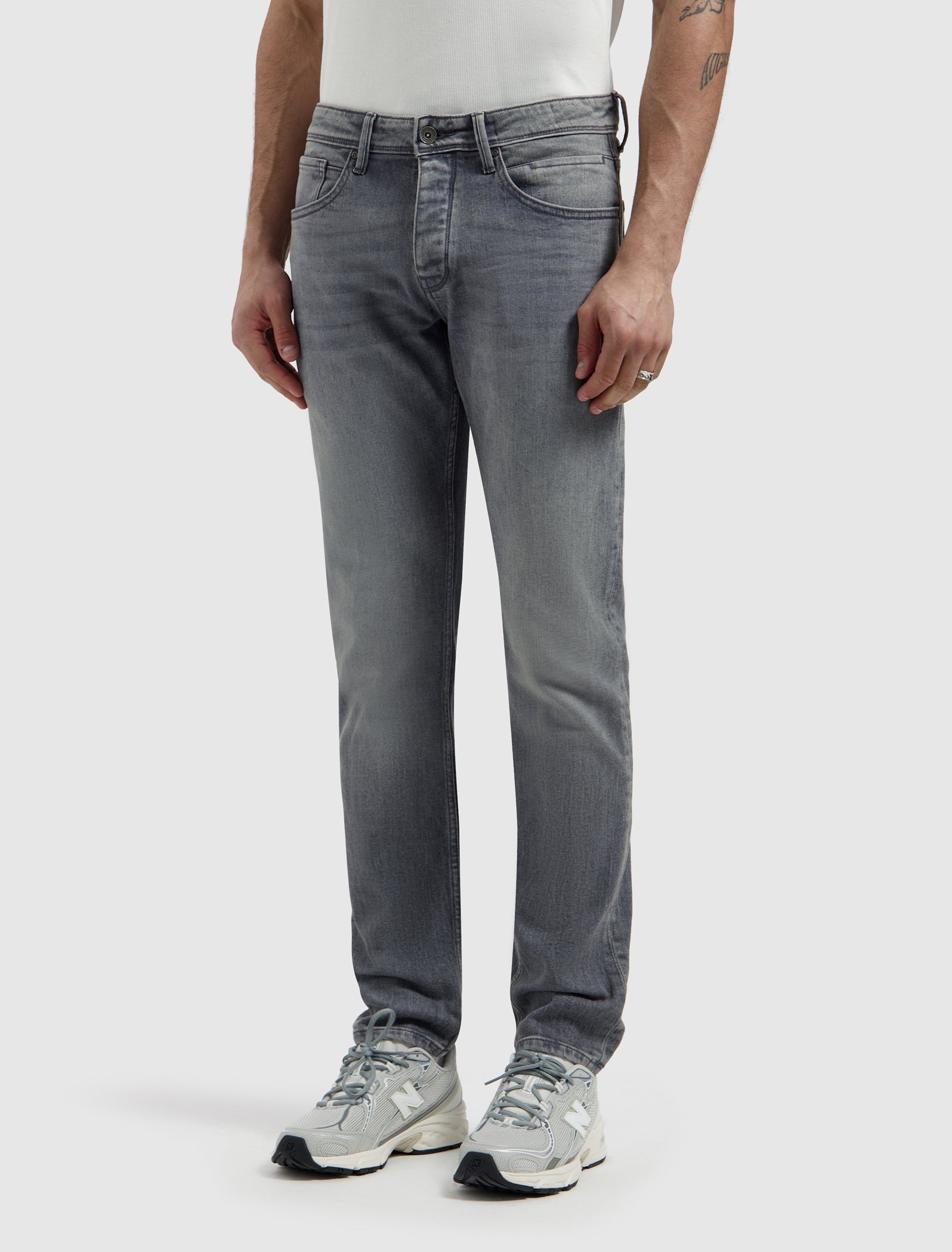 The Ryan W3010 Slim Fit Jeans - Denim Light Blue