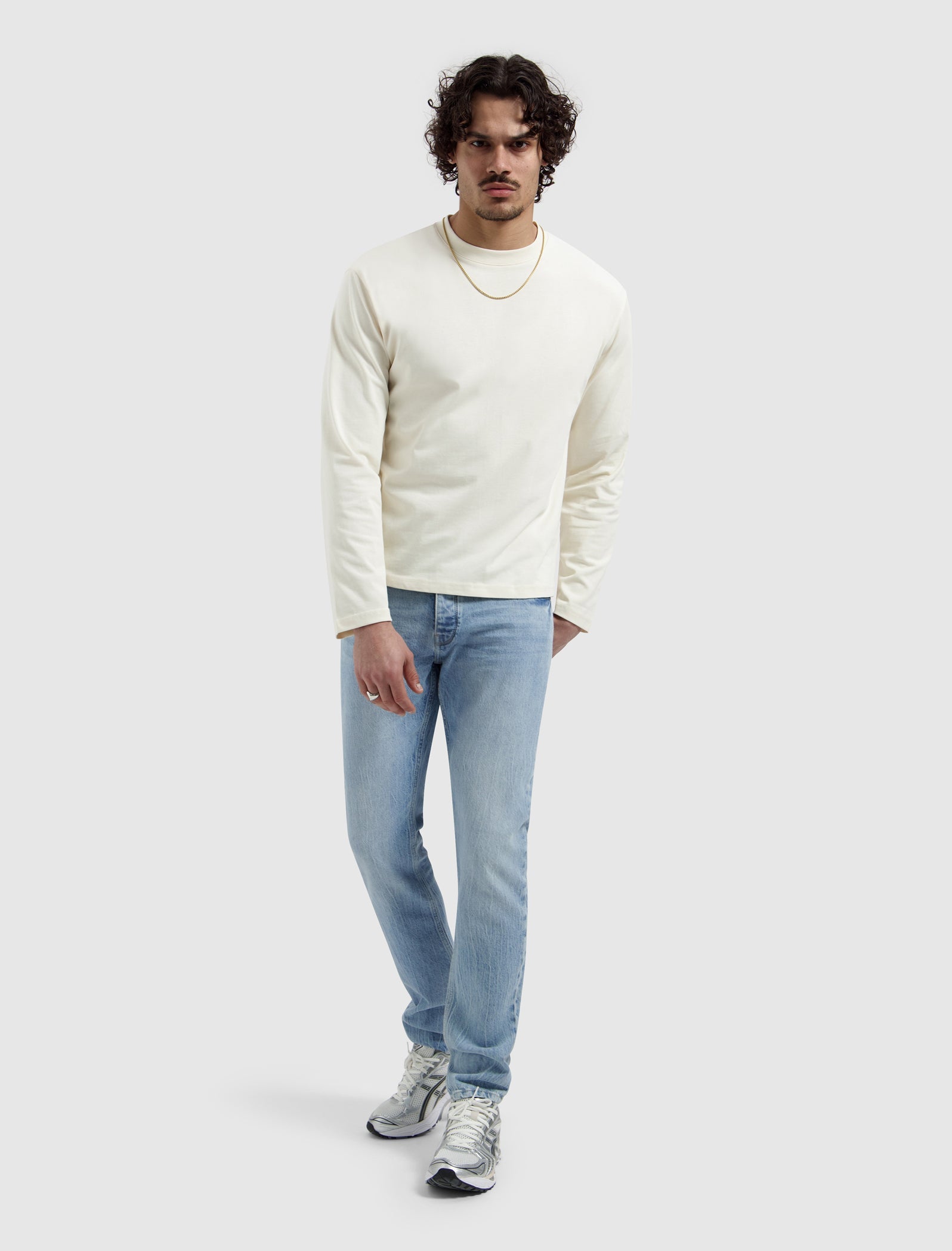 The Ryan W3010 Slim Fit Jeans - Denim Light Blue