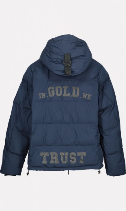 In Gold We Trust The Storm Short Back Logo Jas Blauw